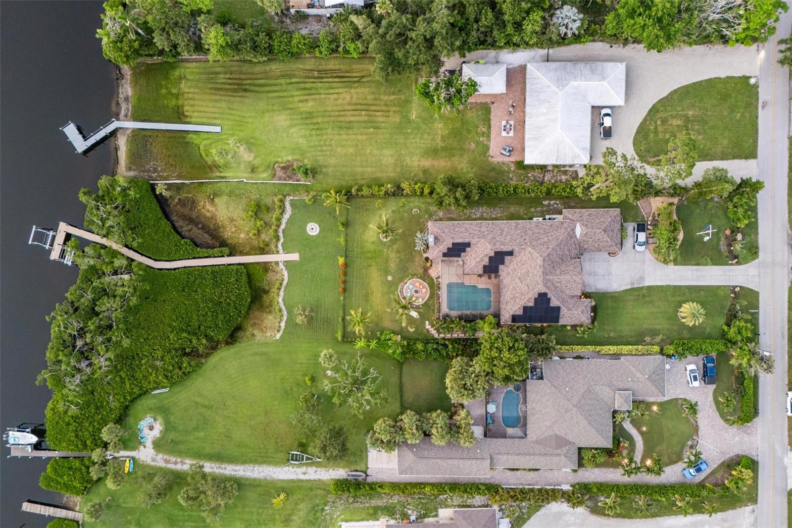 Image 63 of 74 For 1415 Bayshore Drive