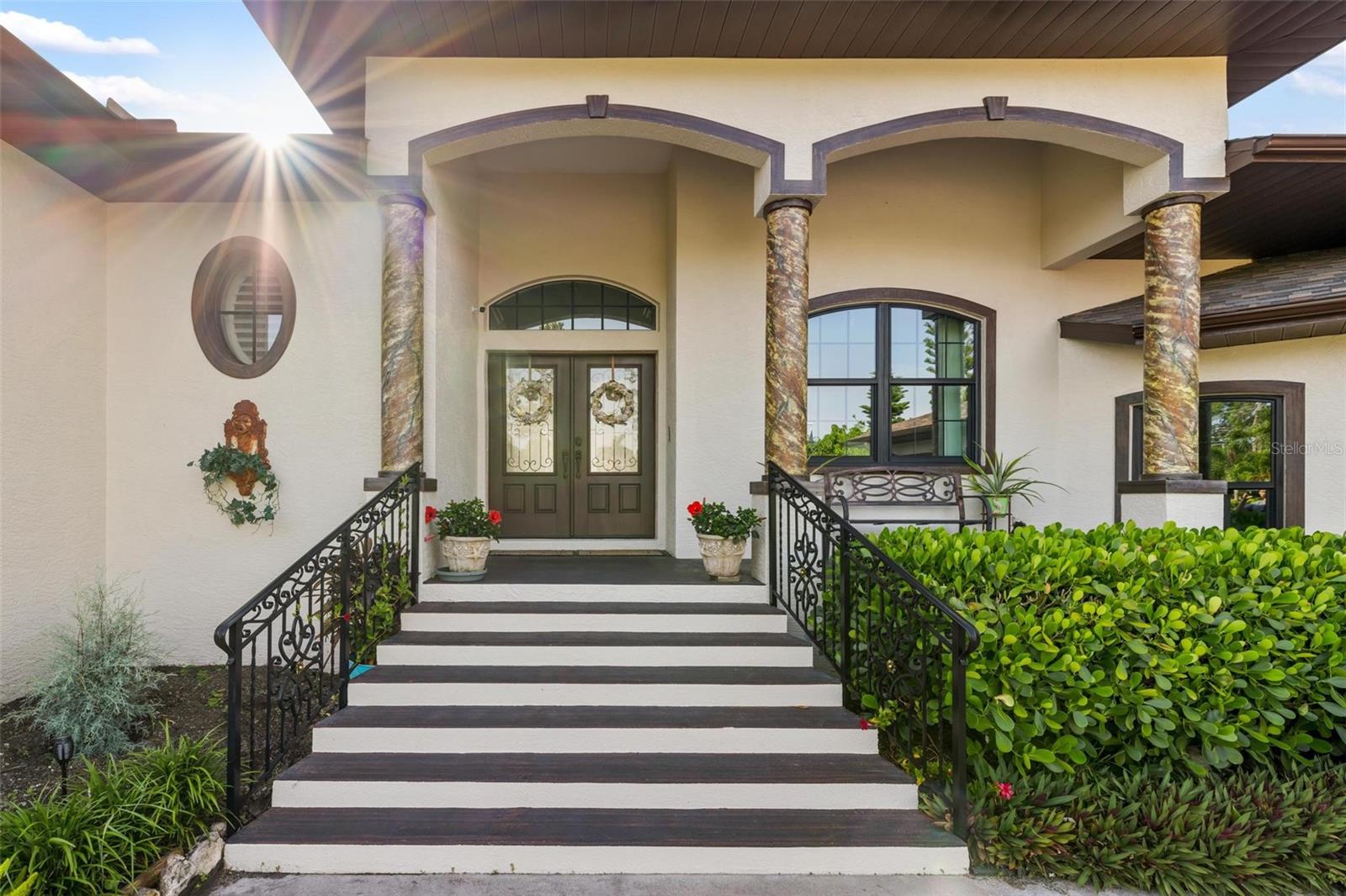 Image 8 of 74 For 1415 Bayshore Drive