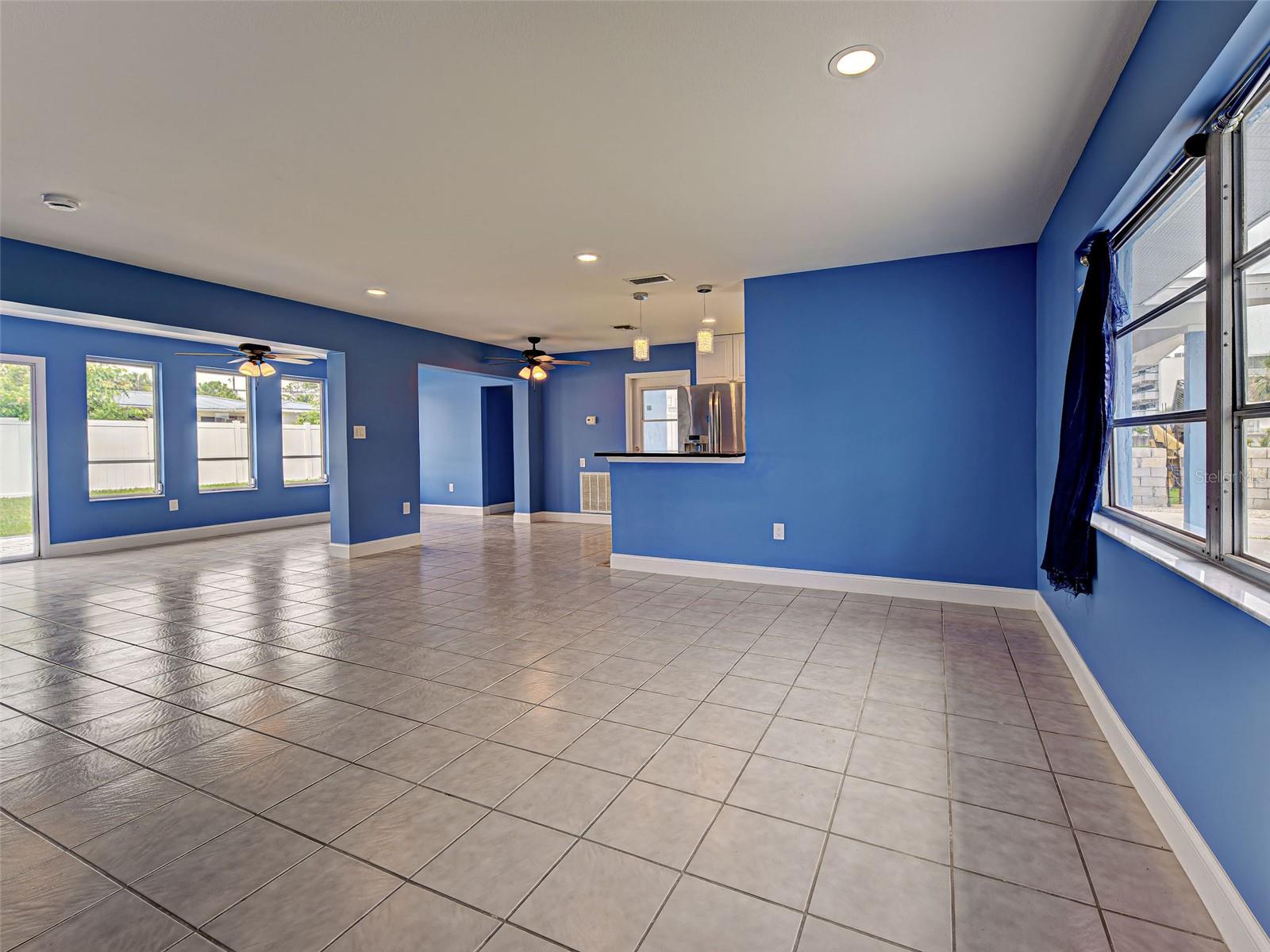 Image 13 of 79 For 1295 Maryknoll Road