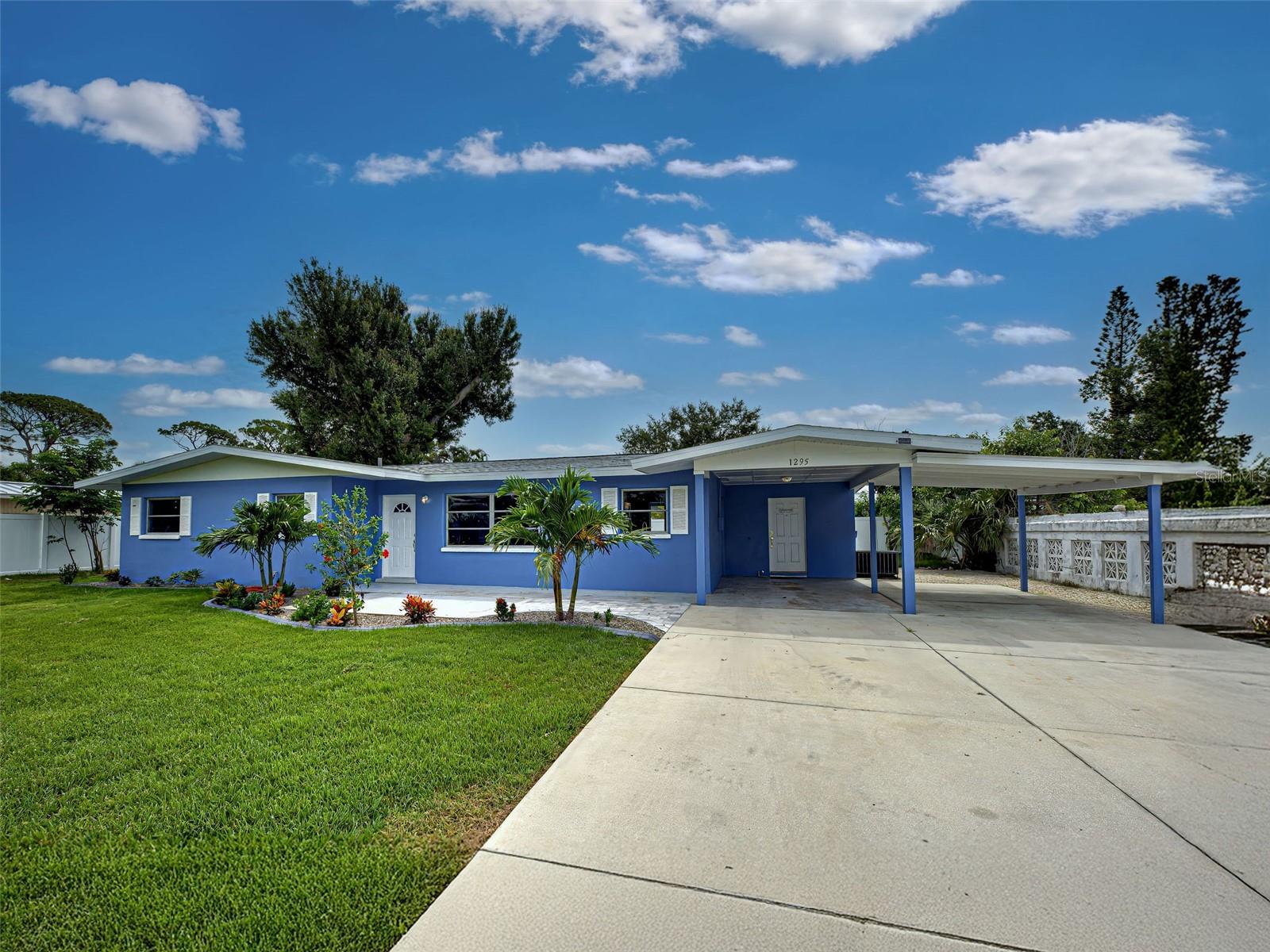 Image 3 of 79 For 1295 Maryknoll Road