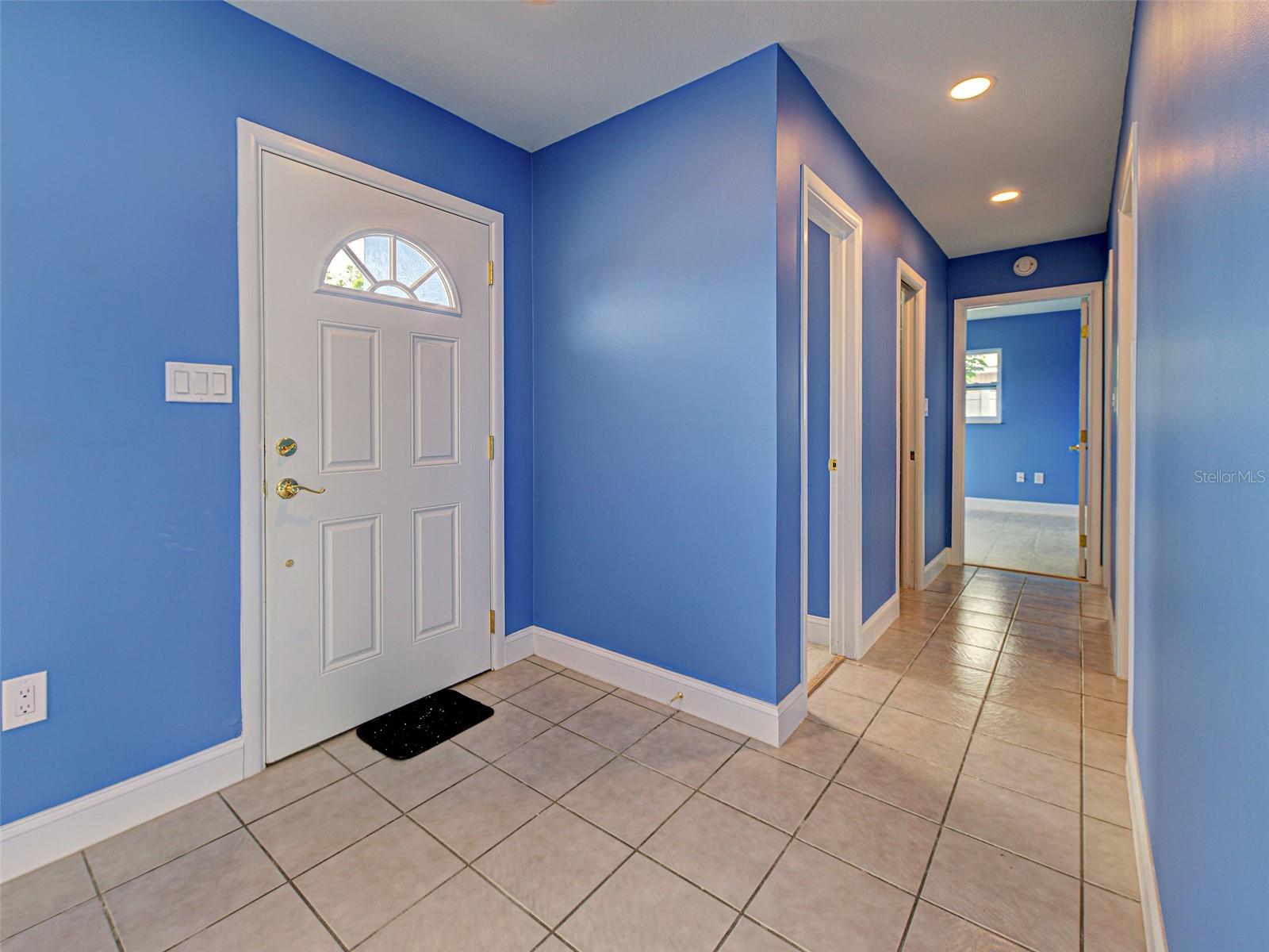 Image 8 of 79 For 1295 Maryknoll Road