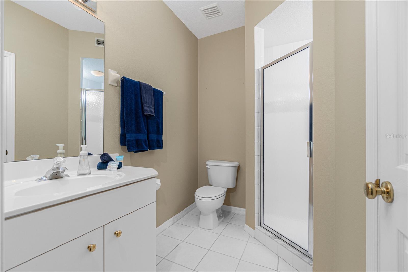 Image 33 of 80 For 8222 Harborside Circle 1