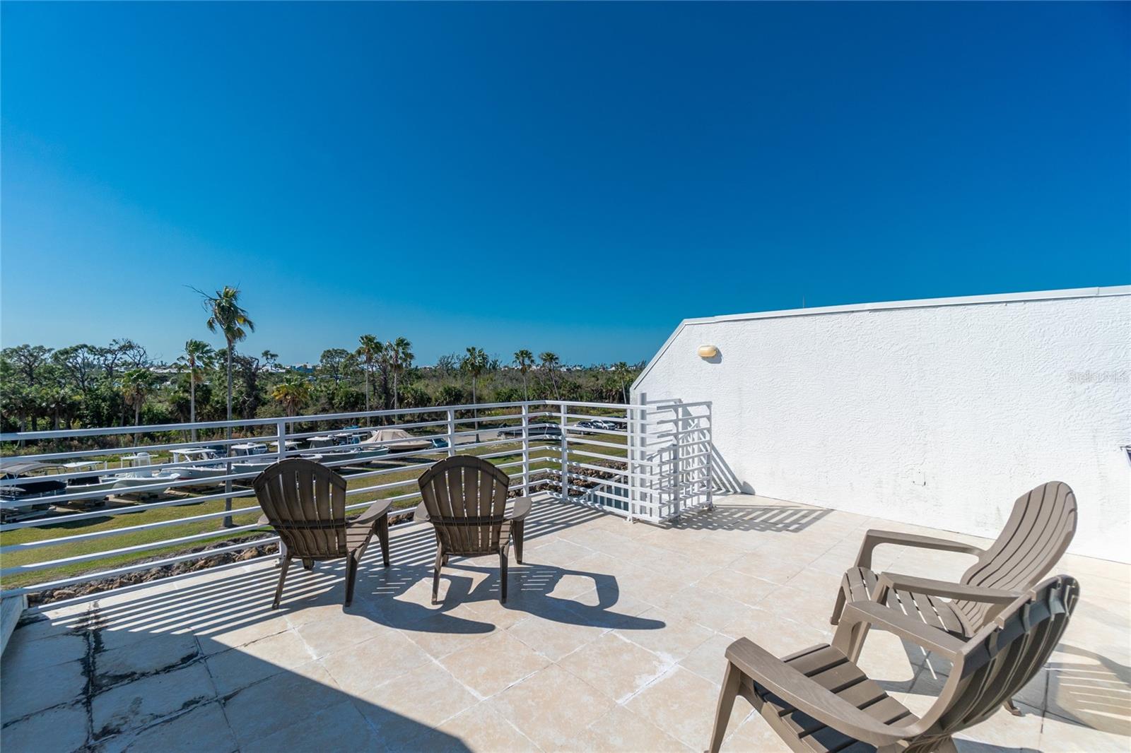 Image 41 of 80 For 8222 Harborside Circle 1