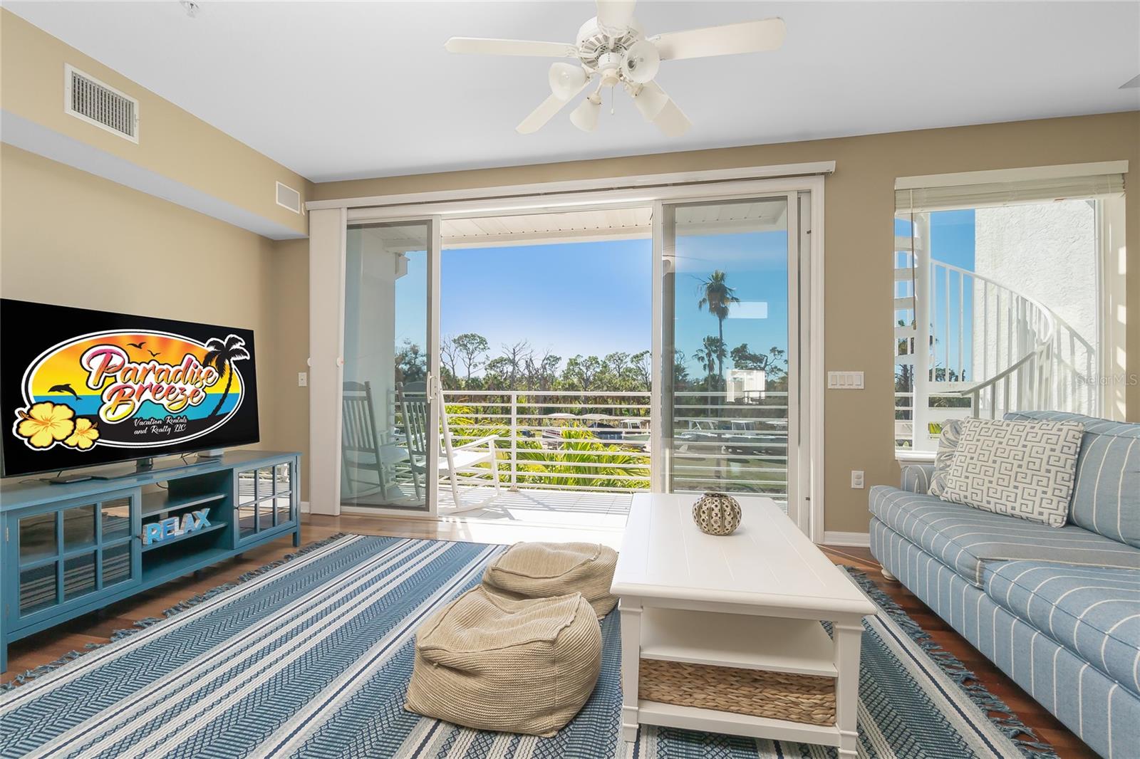 Image 7 of 80 For 8222 Harborside Circle 1