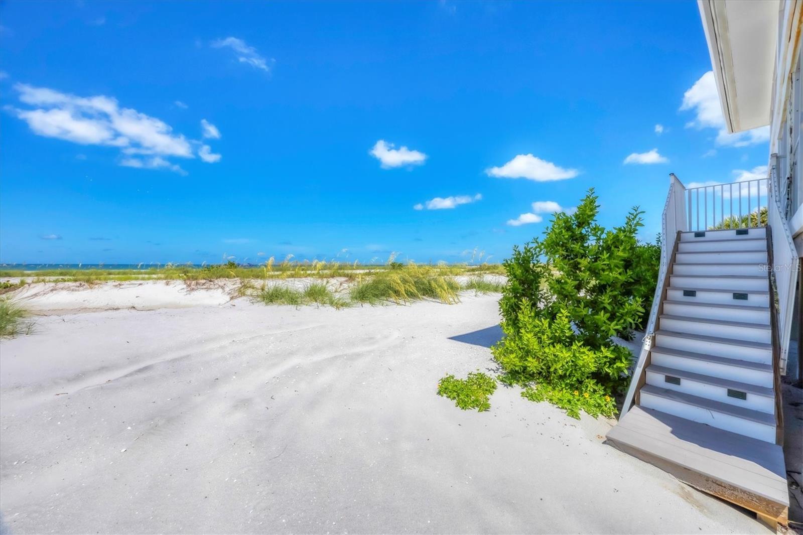 Image 30 of 54 For 7486 Palm Island Drive 2413