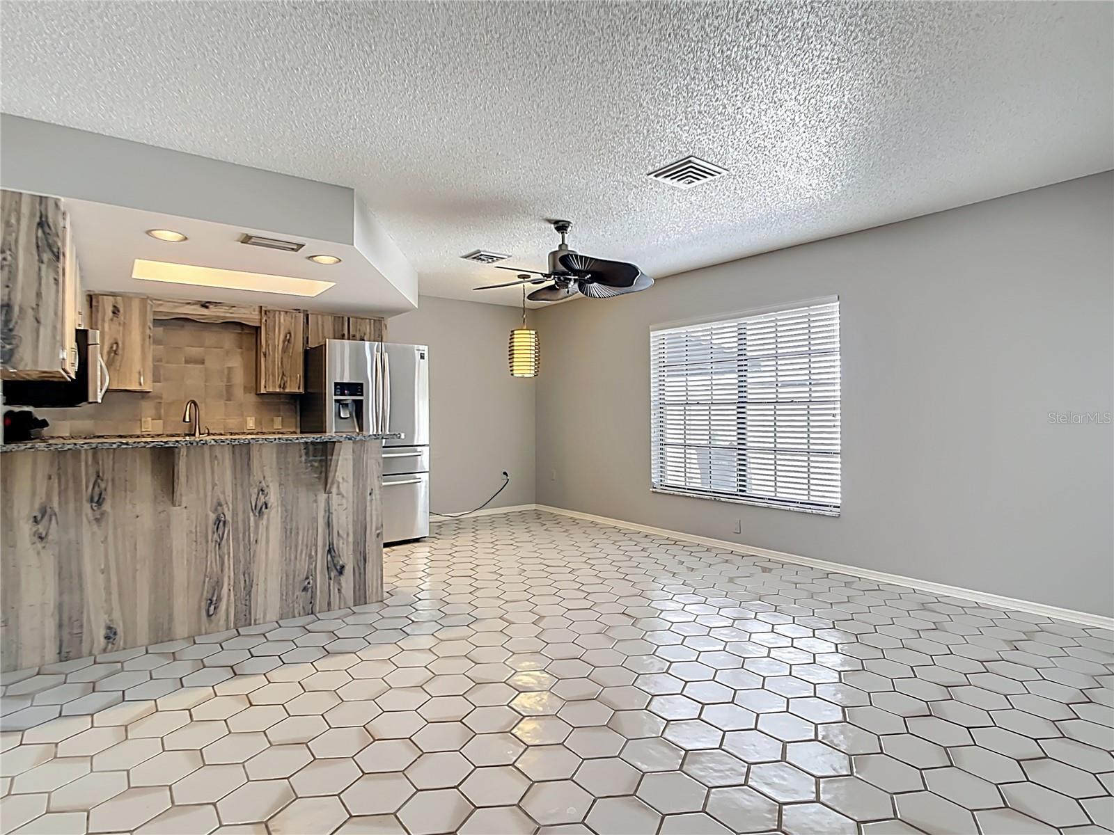 Image 7 of 45 For 813 Ormond Street B