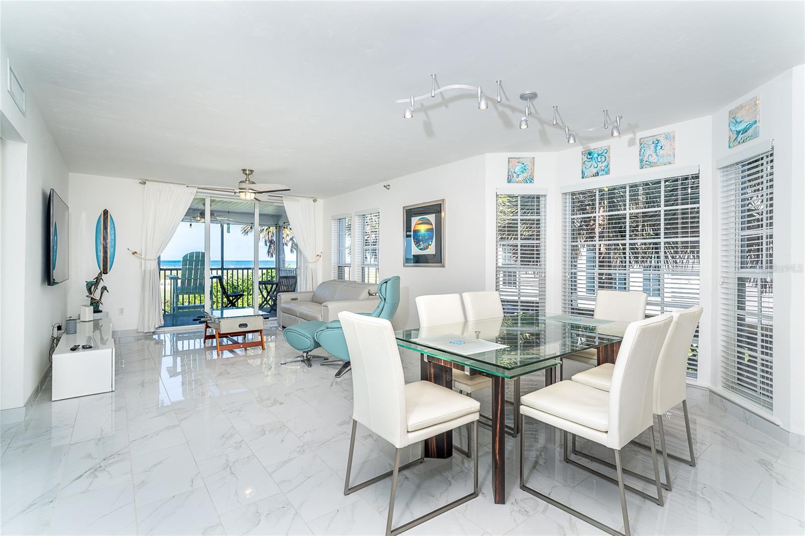 Image 17 of 34 For 7500 Palm Island Drive S 2111