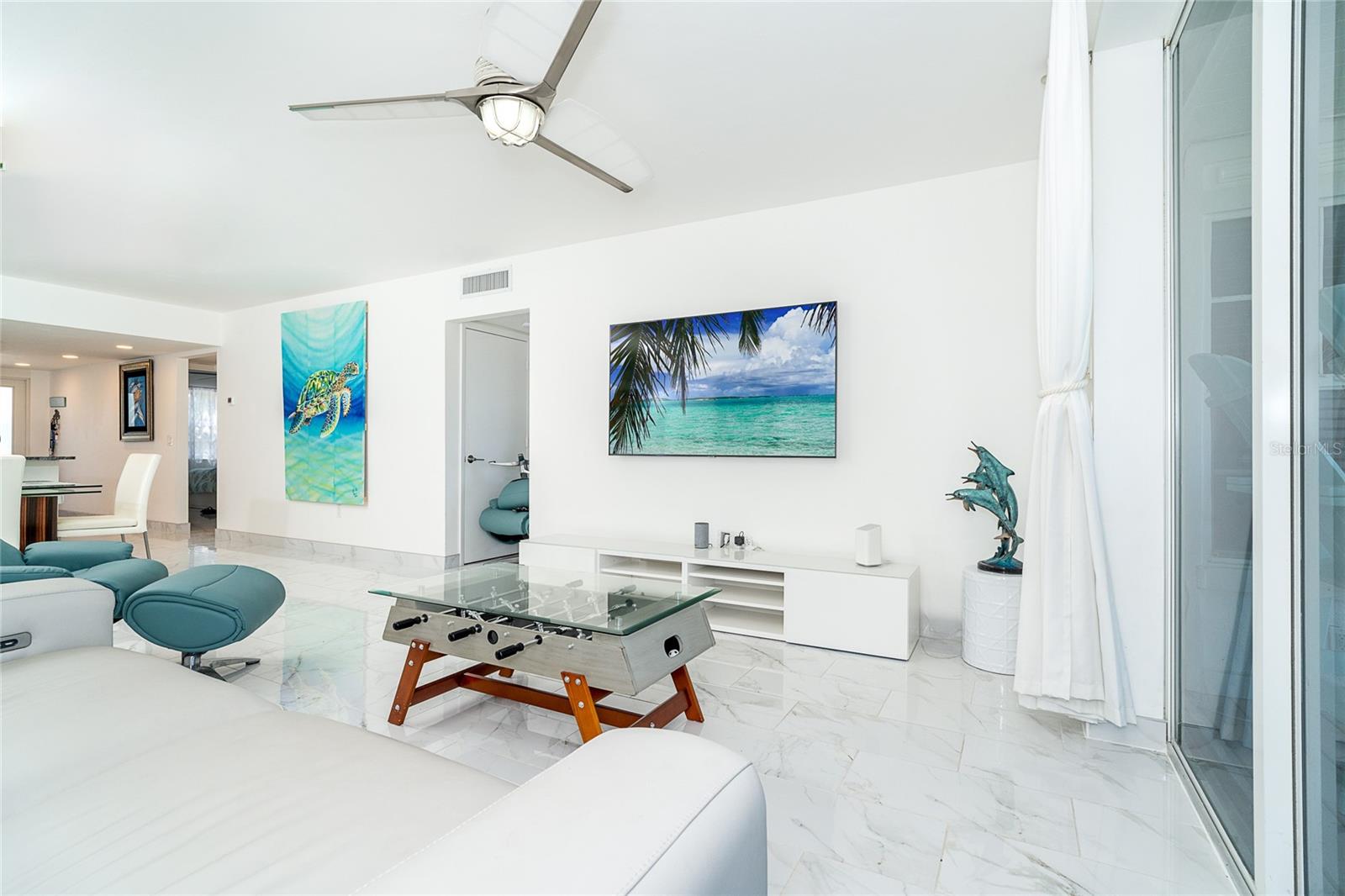 Image 20 of 34 For 7500 Palm Island Drive S 2111