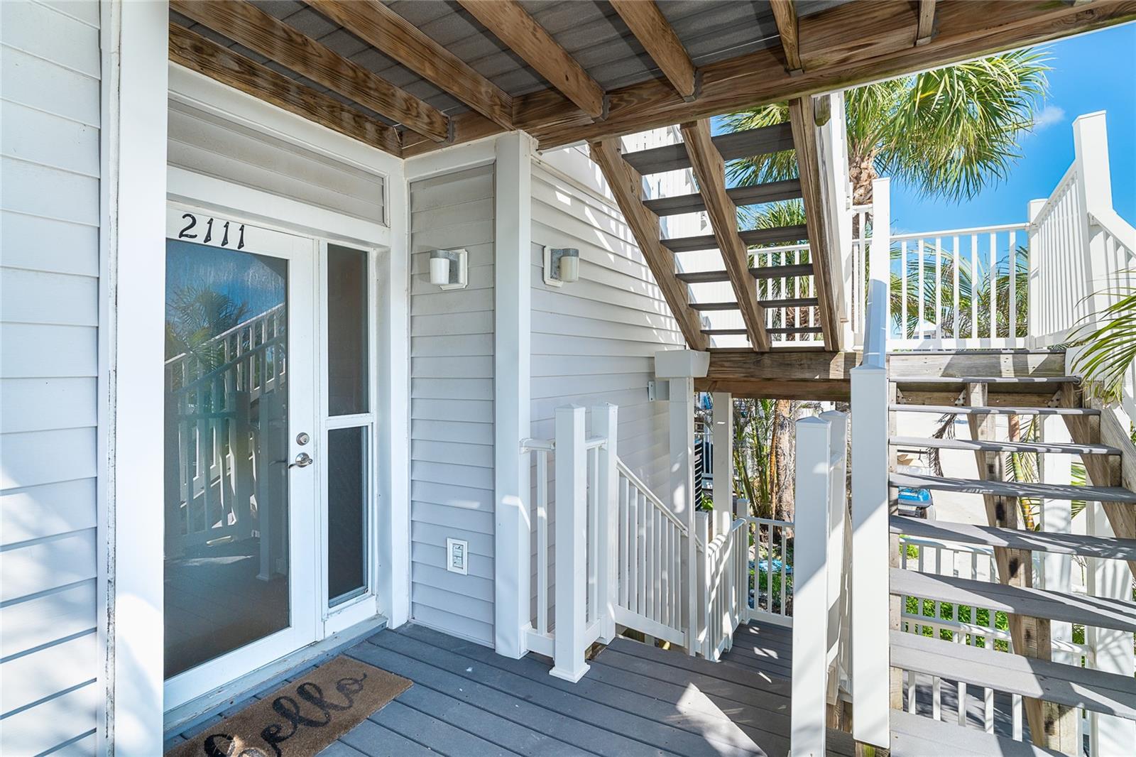 Image 6 of 34 For 7500 Palm Island Drive S 2111