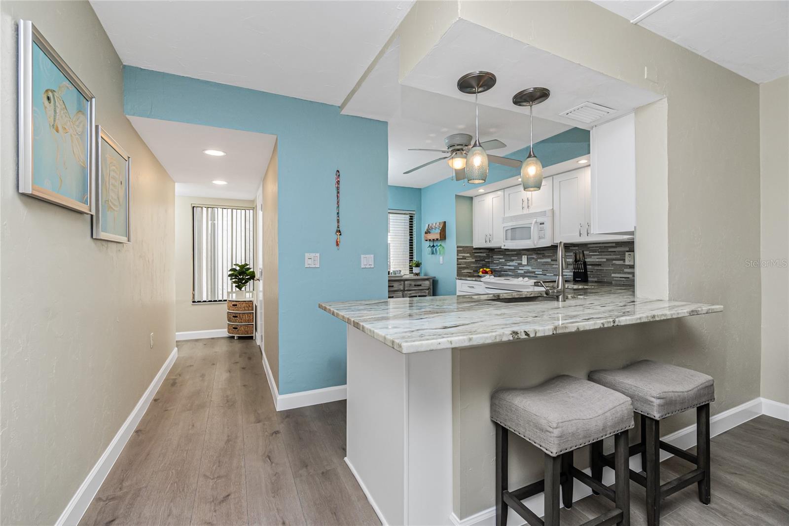 Image 13 of 43 For 2955 Beach Road A411