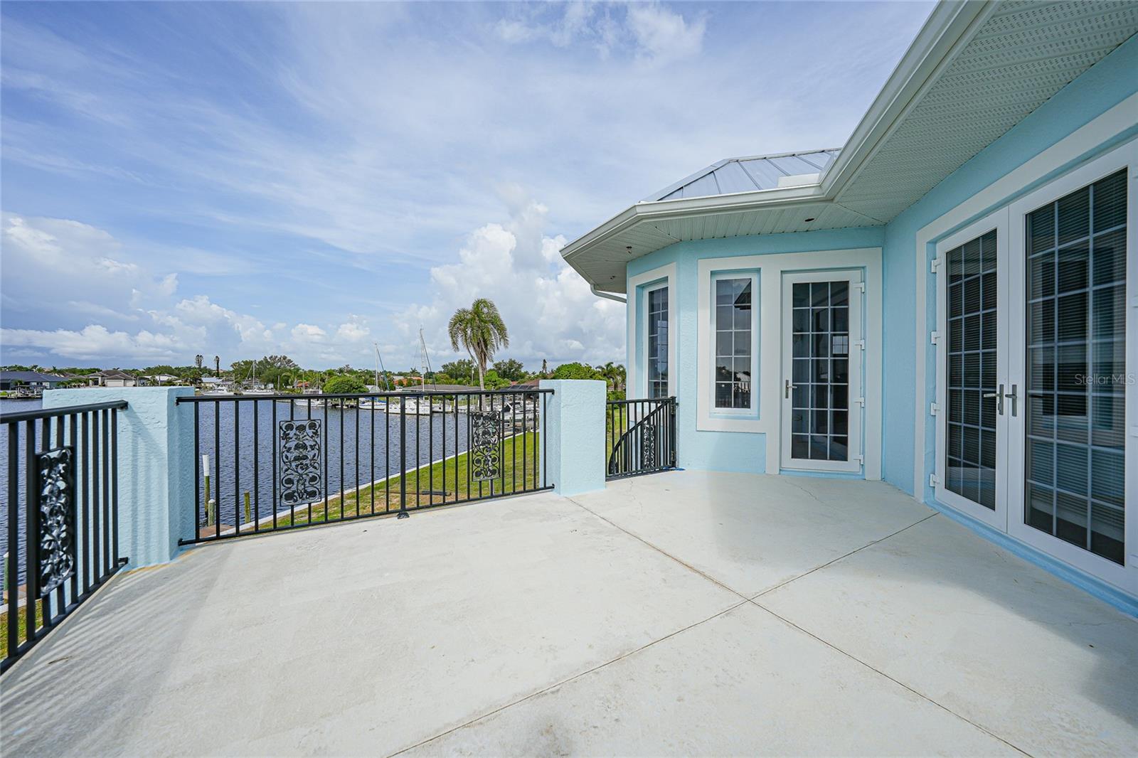 Image 34 of 60 For 21519 Edgewater Drive