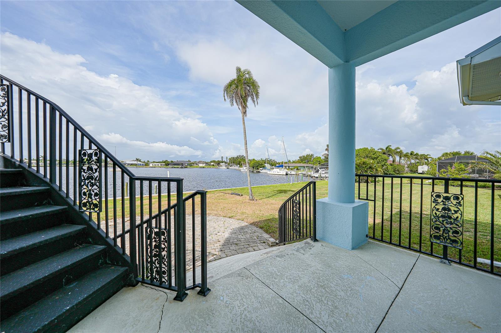 Image 38 of 60 For 21519 Edgewater Drive