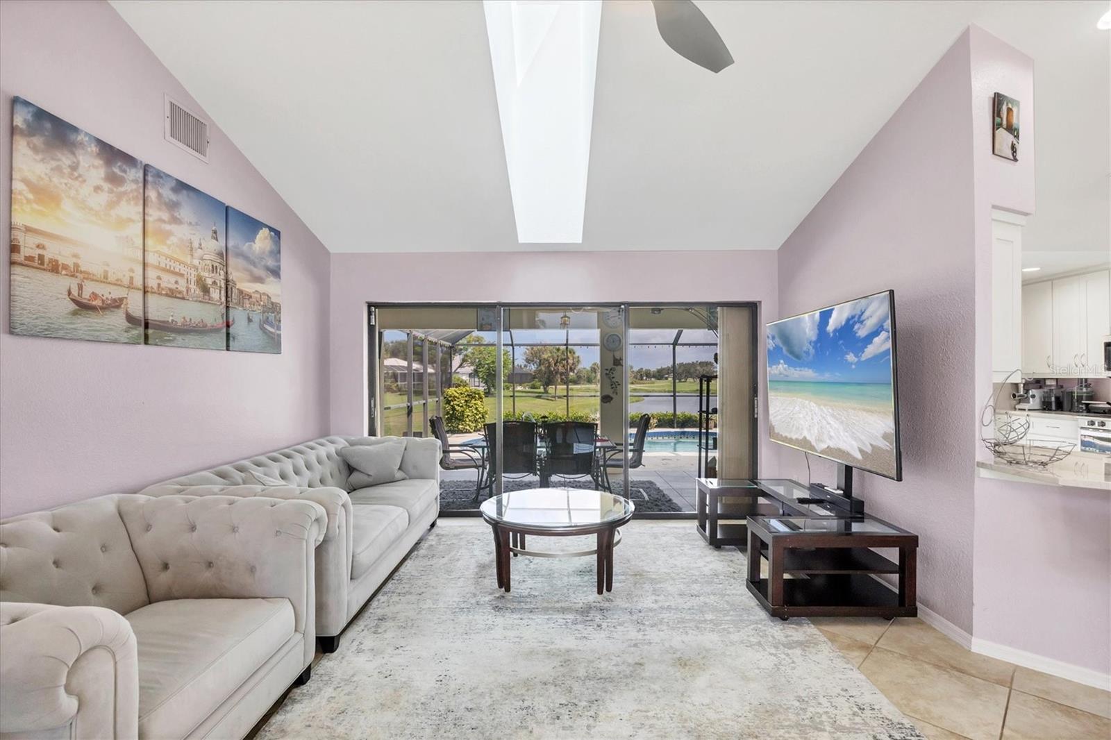 Image 10 of 37 For 4 Leeward Drive