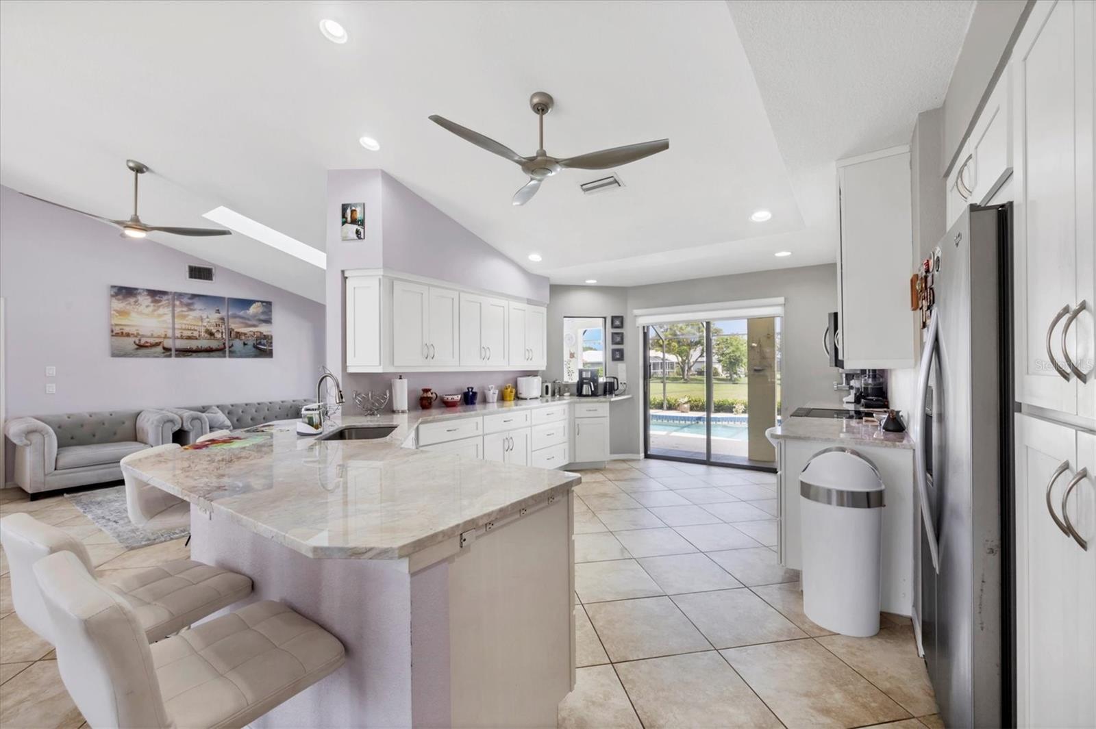 Image 11 of 37 For 4 Leeward Drive