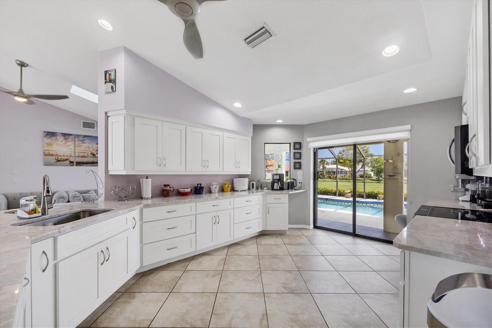 Image 13 of 37 For 4 Leeward Drive