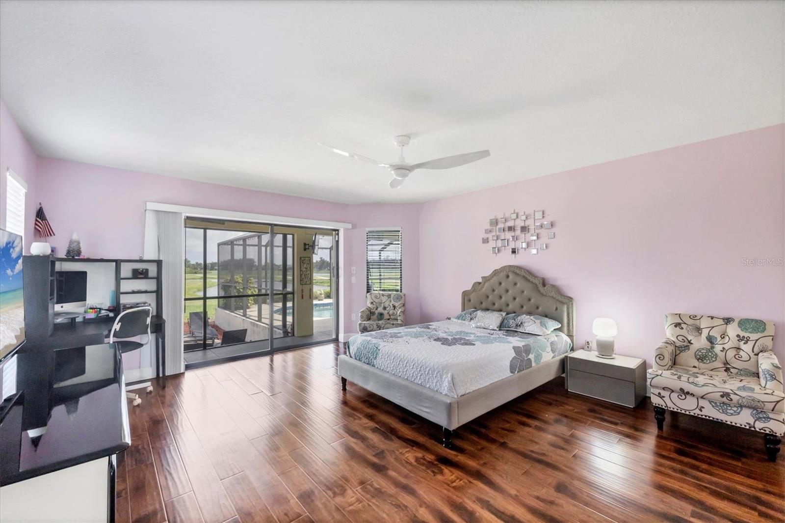 Image 17 of 37 For 4 Leeward Drive