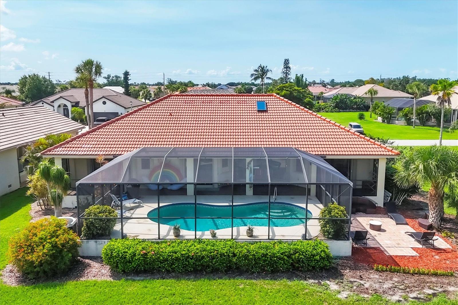 Image 34 of 37 For 4 Leeward Drive