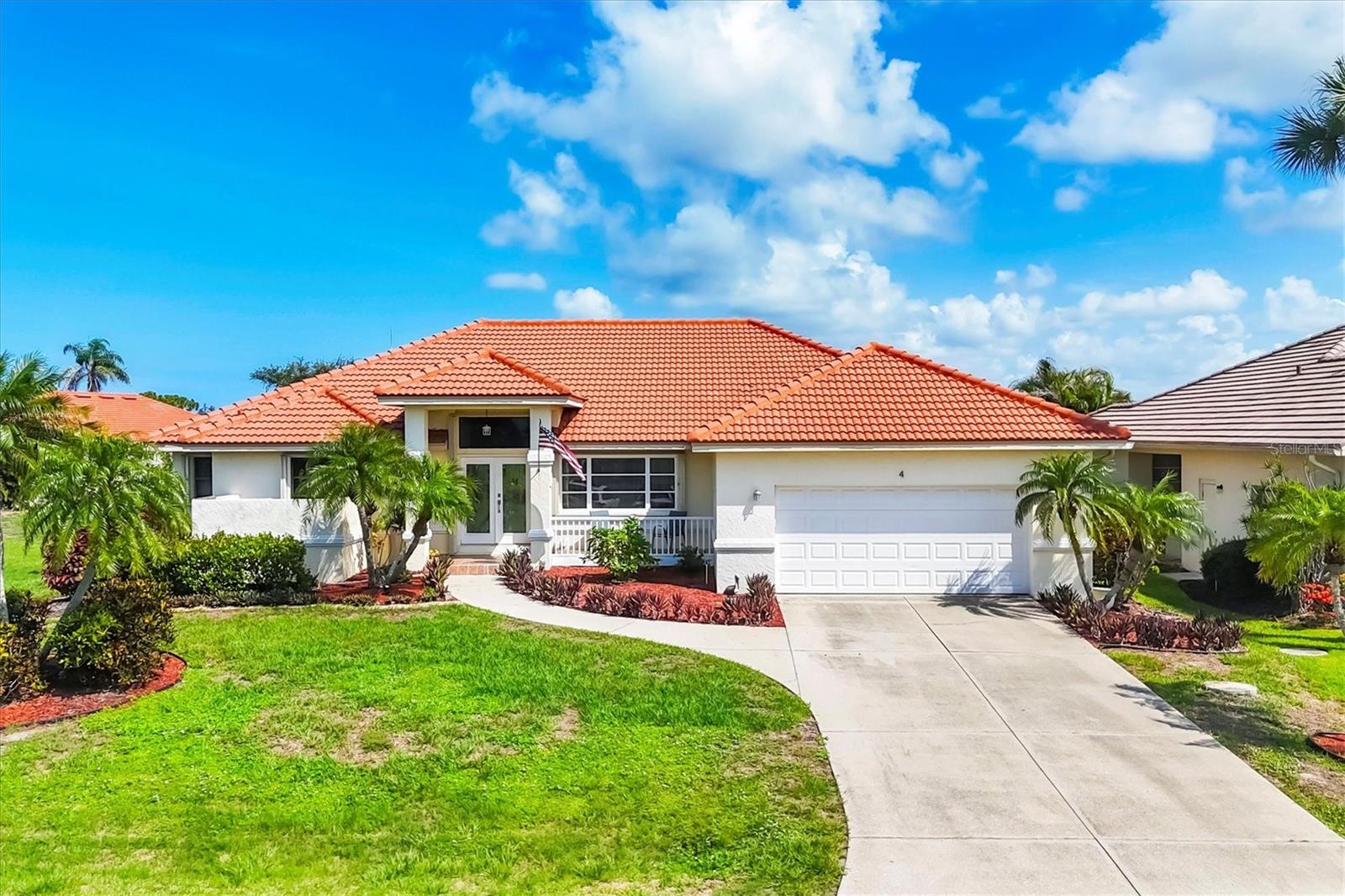 Image 4 of 37 For 4 Leeward Drive