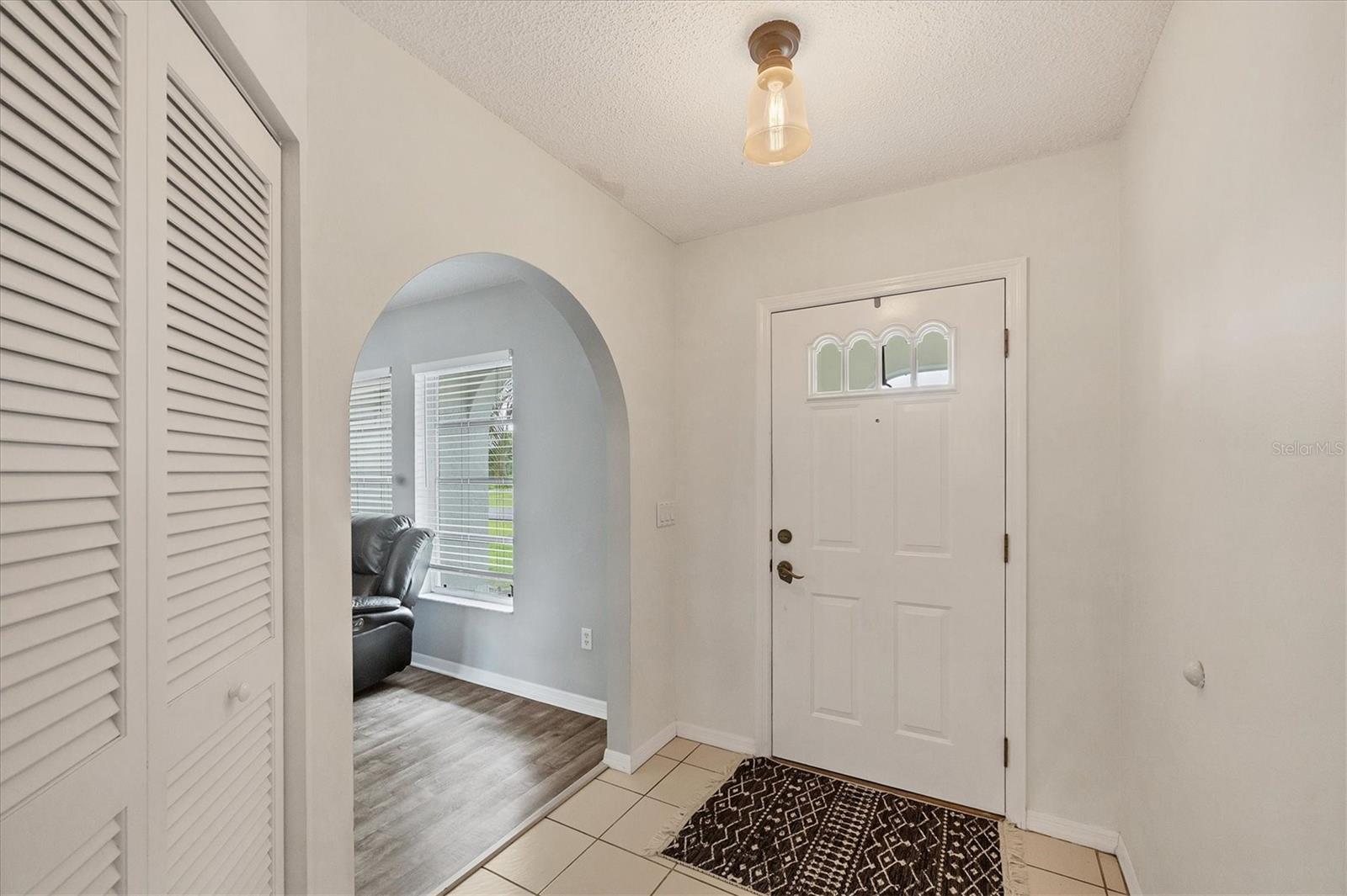 Image 8 of 43 For 10263 Waterford Avenue