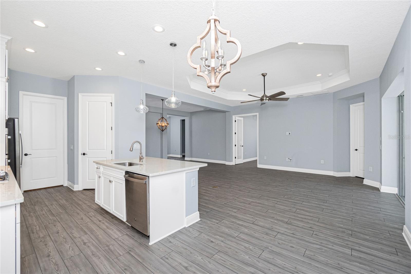 Image 17 of 54 For 11044 Hogan Circle