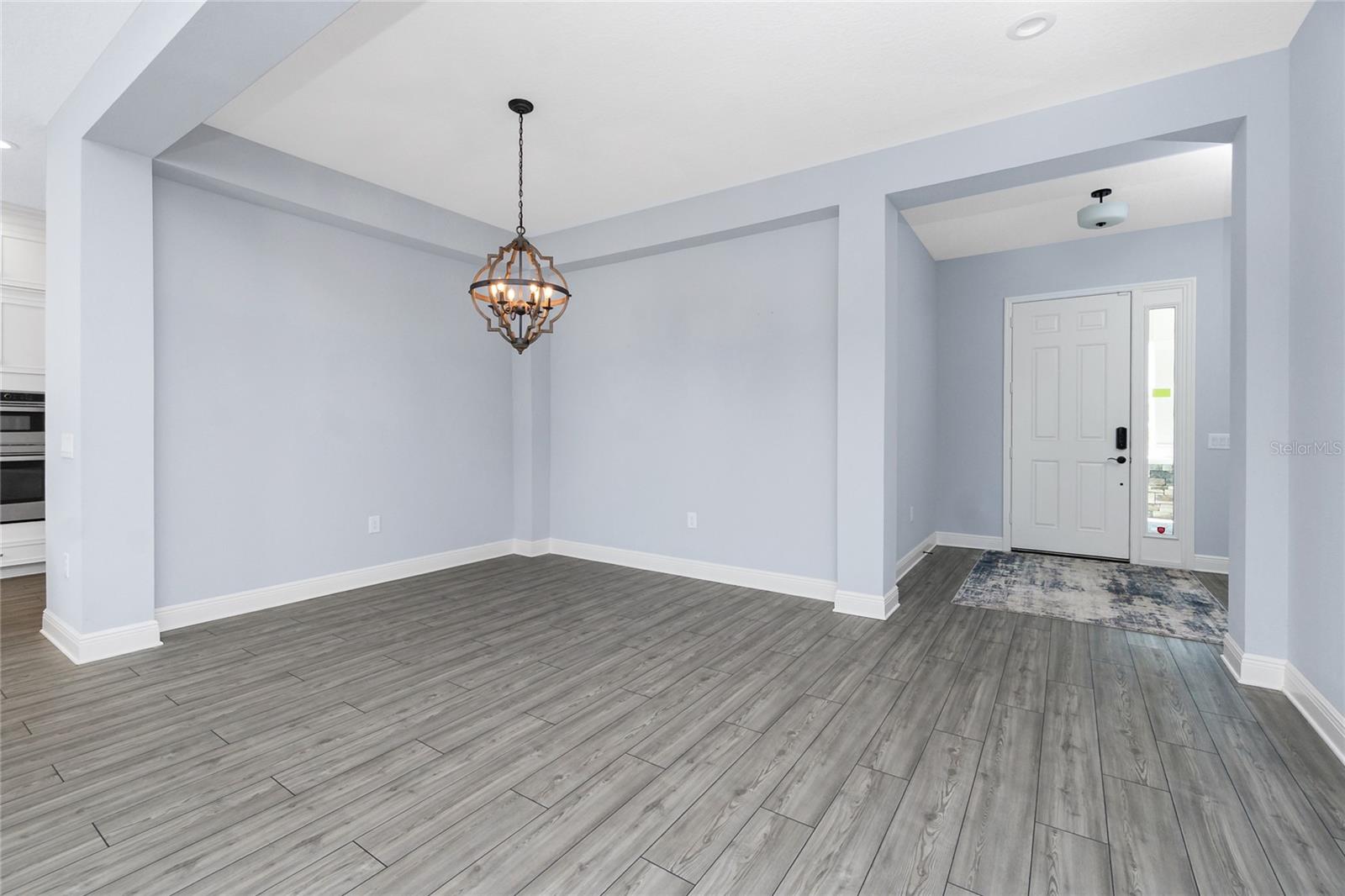 Image 6 of 54 For 11044 Hogan Circle