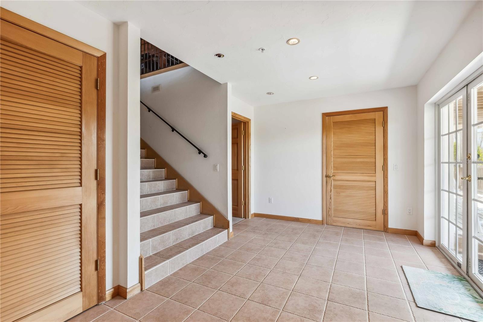 Image 2 of 24 For 4190 Loomis Avenue