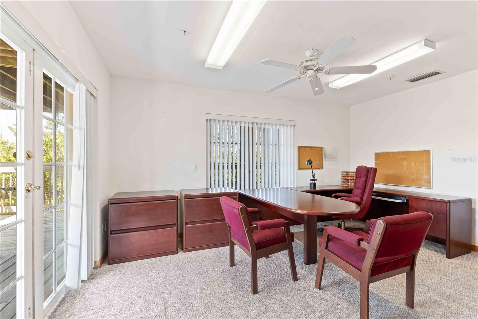 Image 3 of 24 For 4190 Loomis Avenue