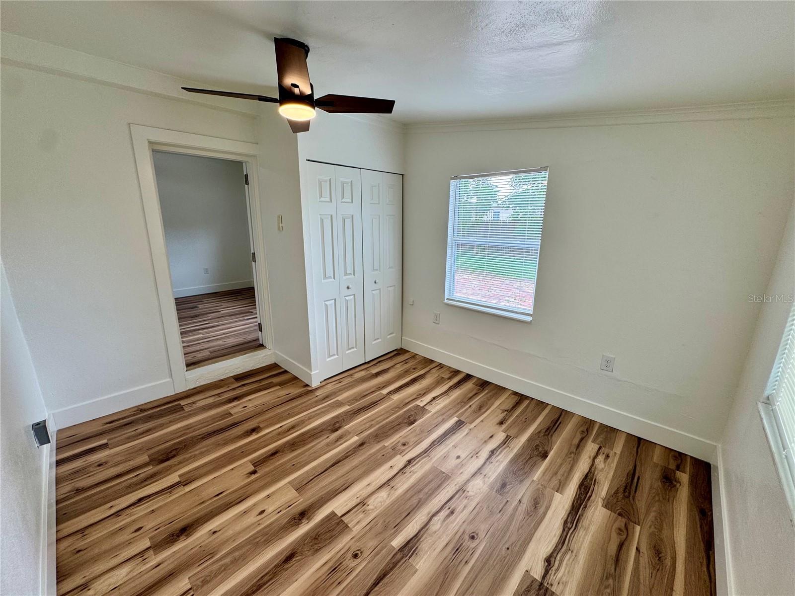 Image 15 of 28 For 300 Dalton Blvd Boulevard