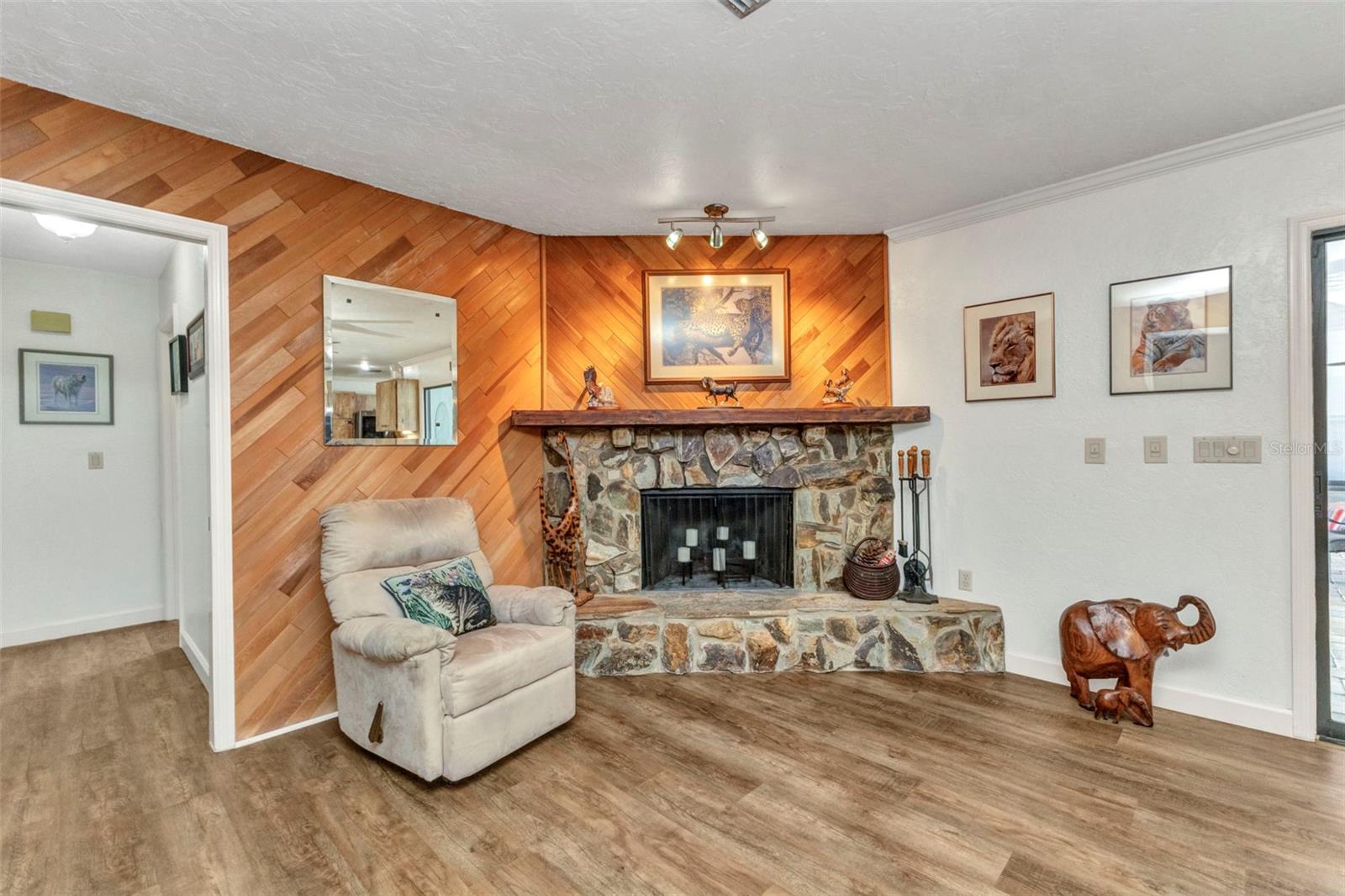 Image 20 of 56 For 2541 Northway Drive