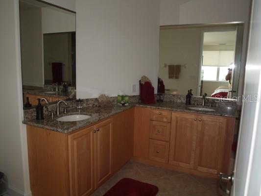 Image 7 of 16 For 1375 Beach Road 112