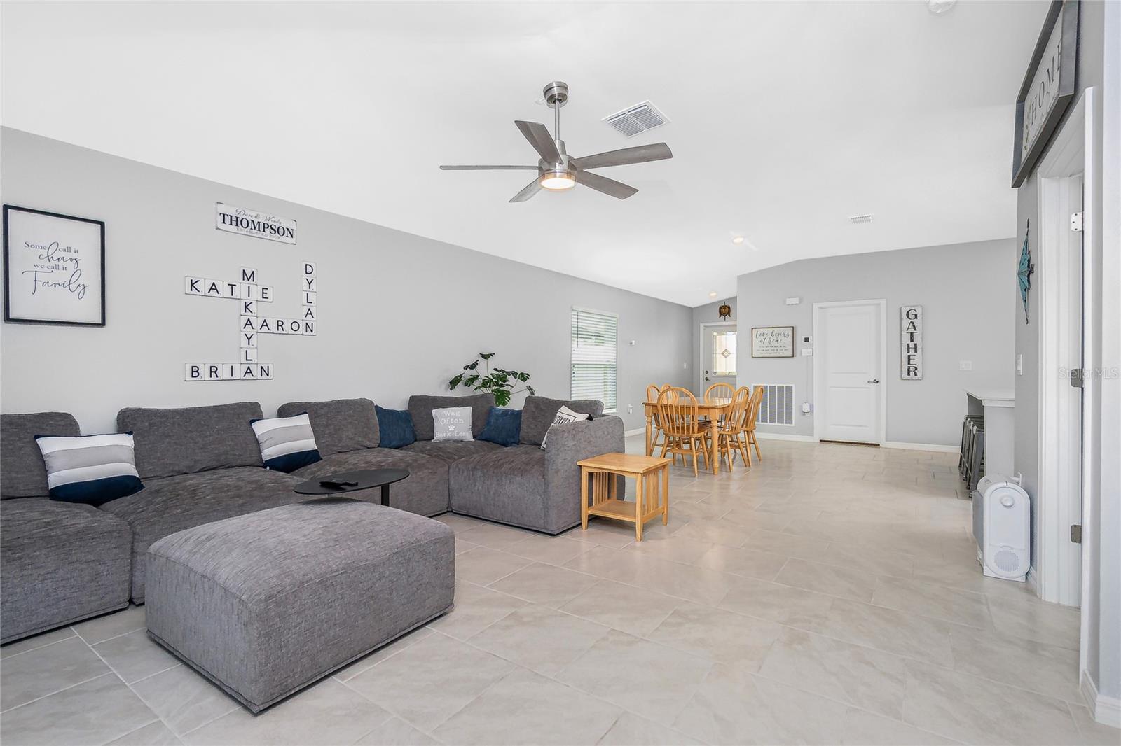 Image 14 of 38 For 108 Oakwood Court