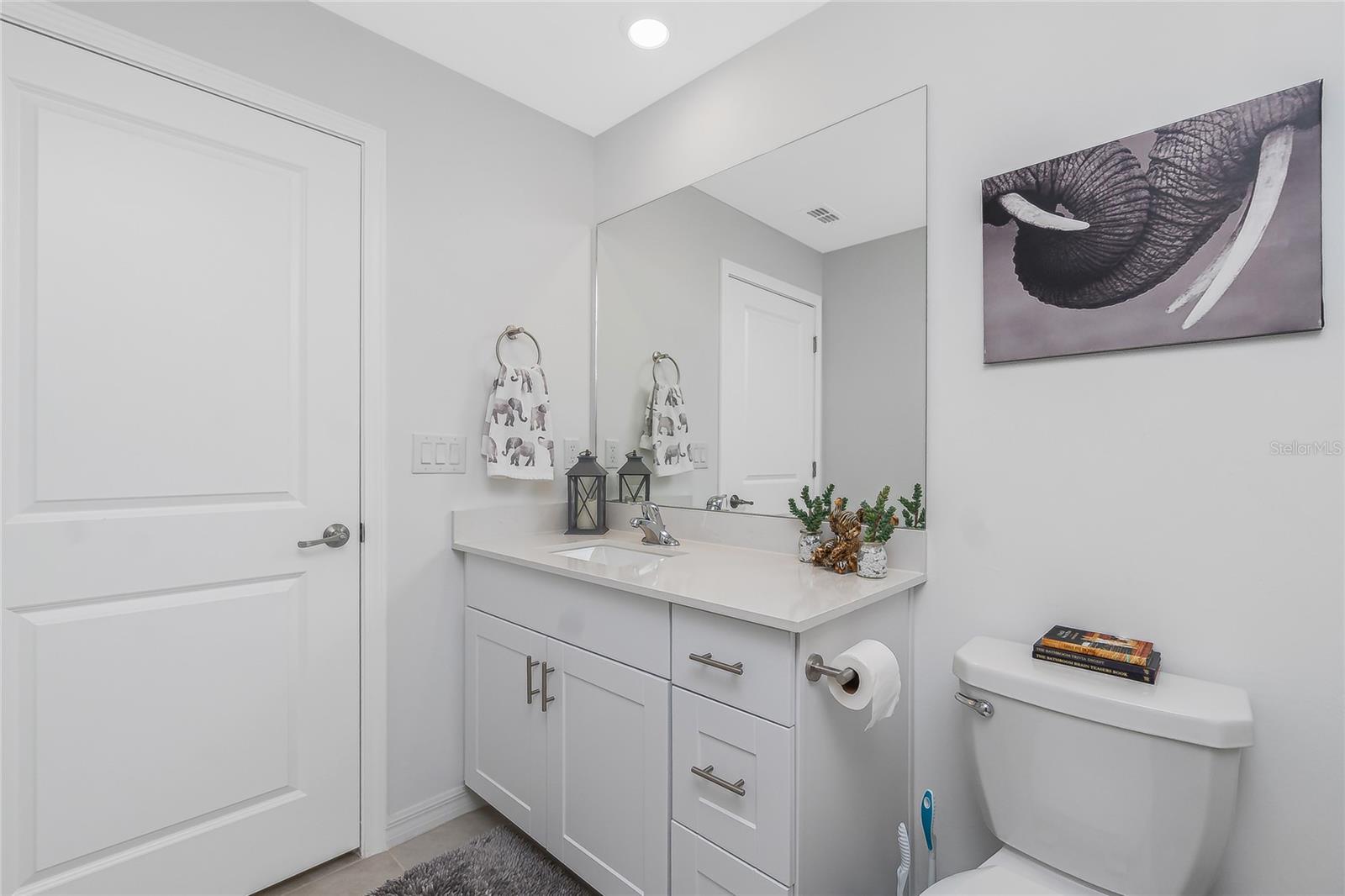 Image 24 of 38 For 108 Oakwood Court