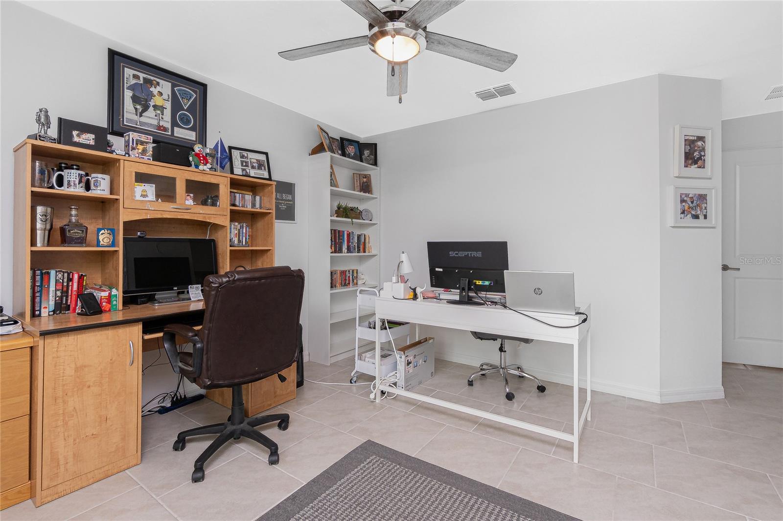 Image 28 of 38 For 108 Oakwood Court