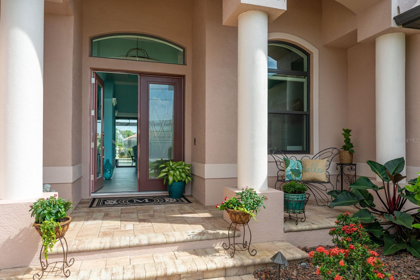 Image 6 of 78 For 1131 Rotonda Circle