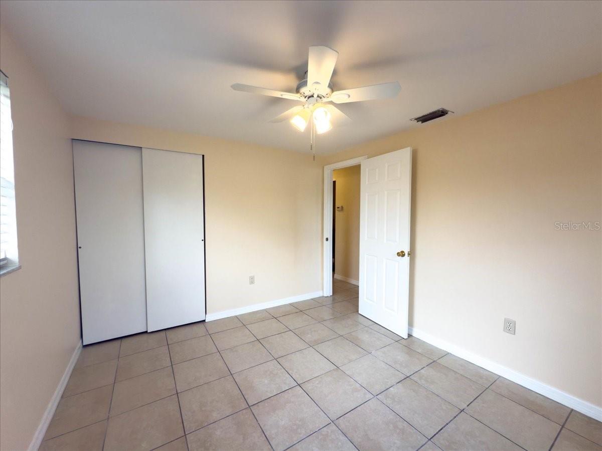 Image 10 of 14 For 11432 Poplin Avenue A