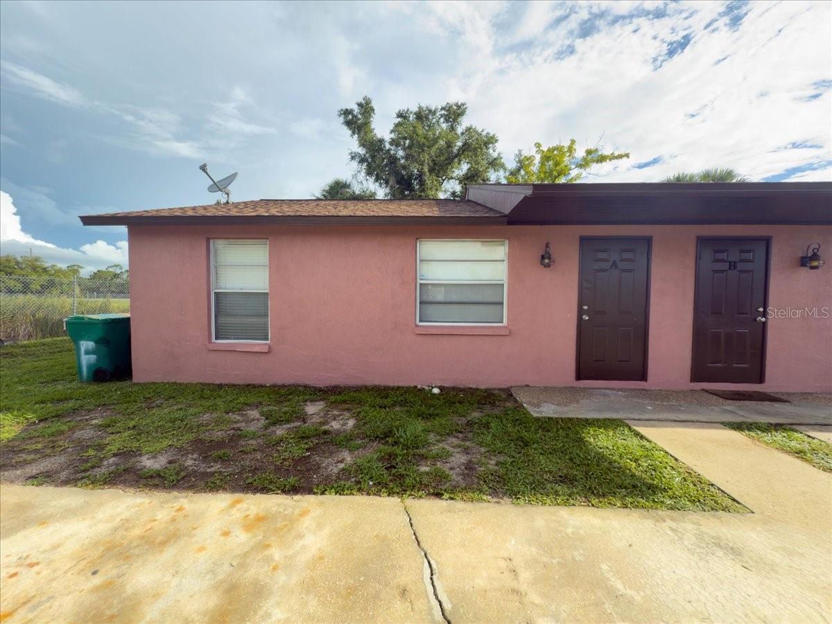 Image 3 of 14 For 11432 Poplin Avenue A