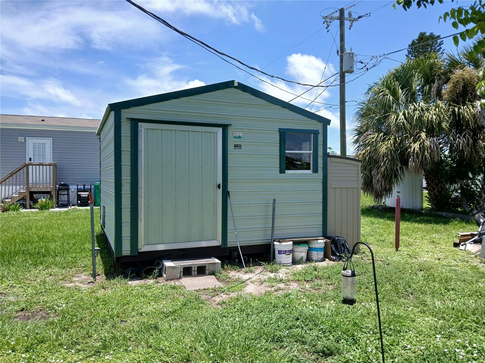 Image 4 of 13 For 1394 Flamingo (lot 17) Drive