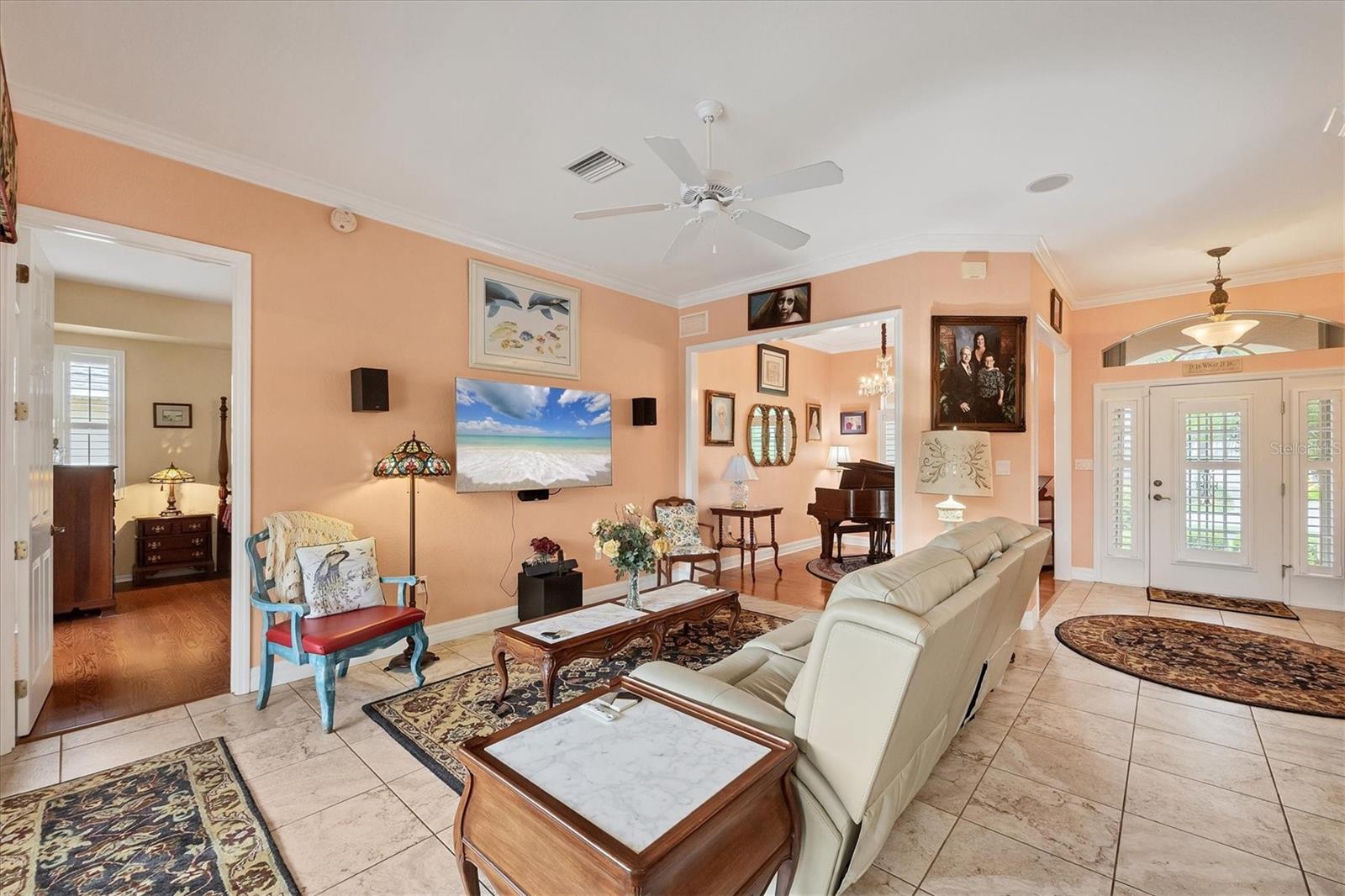Image 11 of 52 For 4 Pine Valley Place