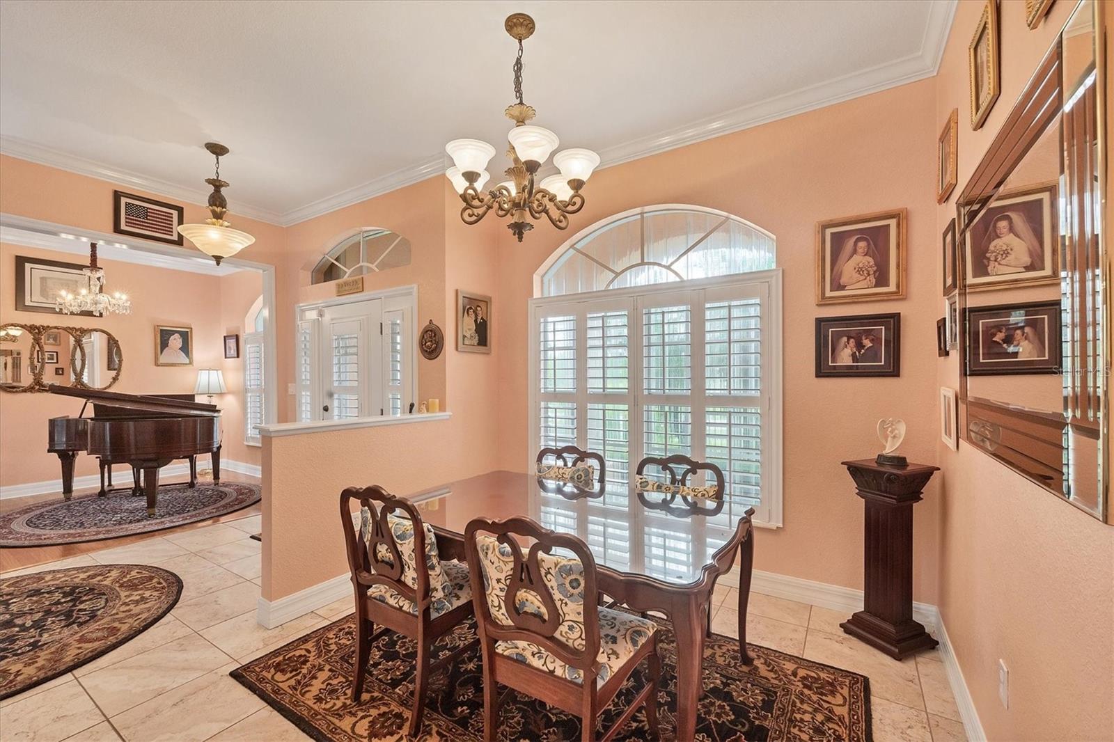 Image 12 of 52 For 4 Pine Valley Place