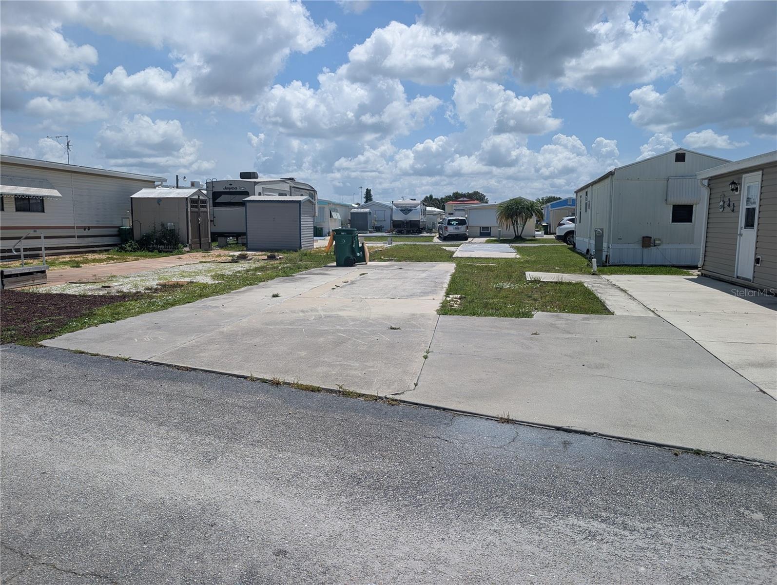 Image 3 of 3 For 1475 Flamingo Drive 197