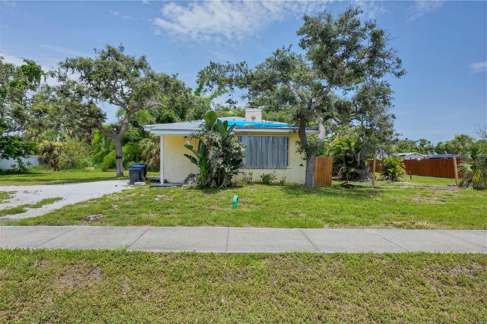 Image 10 of 22 For 275 Mango Street