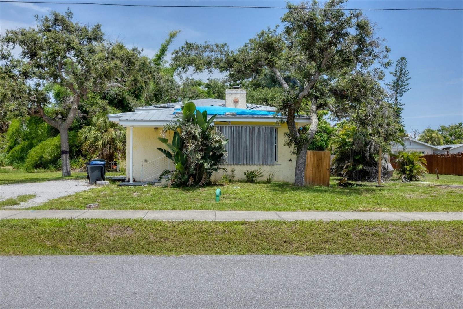 Image 16 of 22 For 275 Mango Street