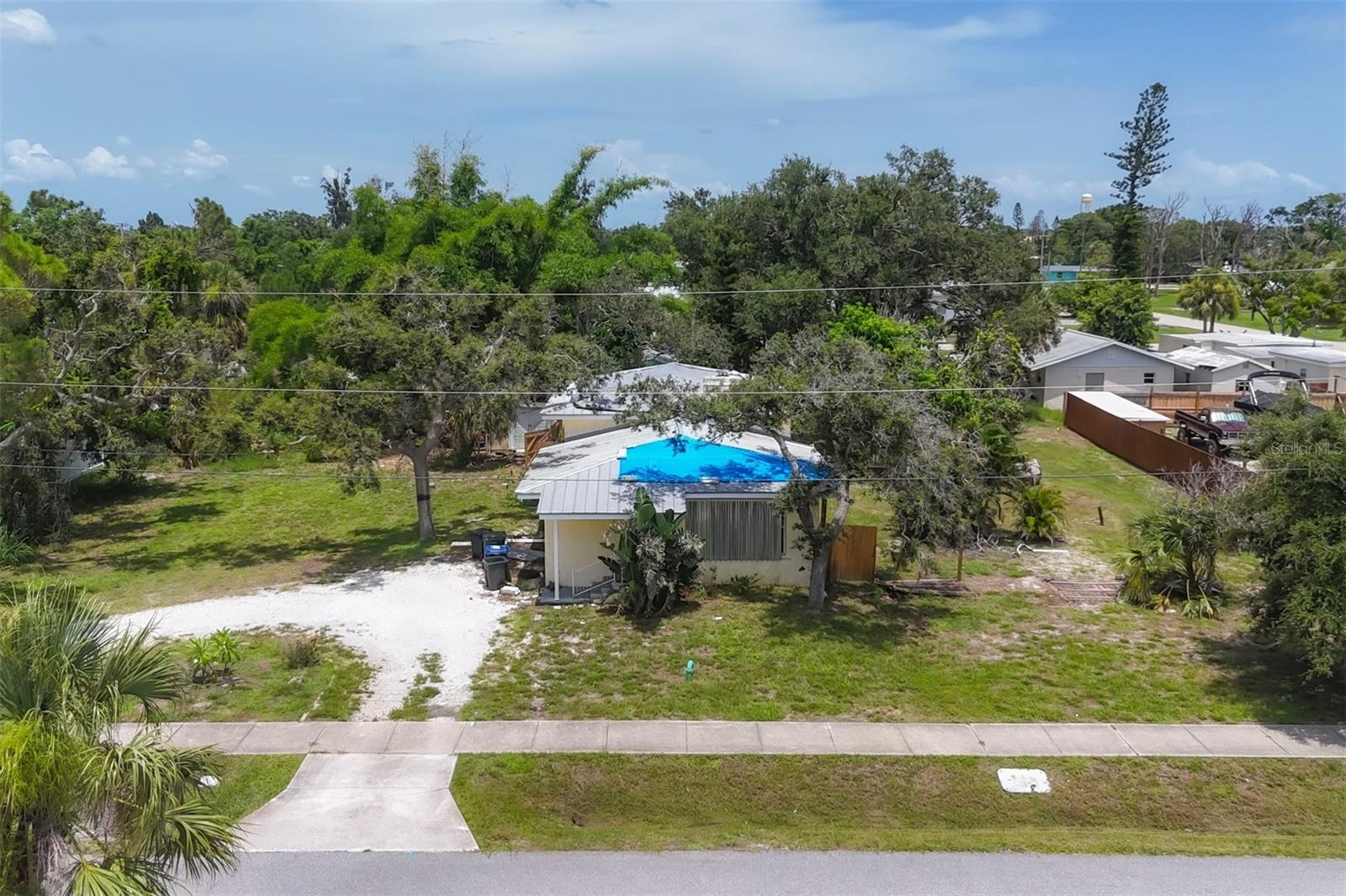 Image 6 of 22 For 275 Mango Street