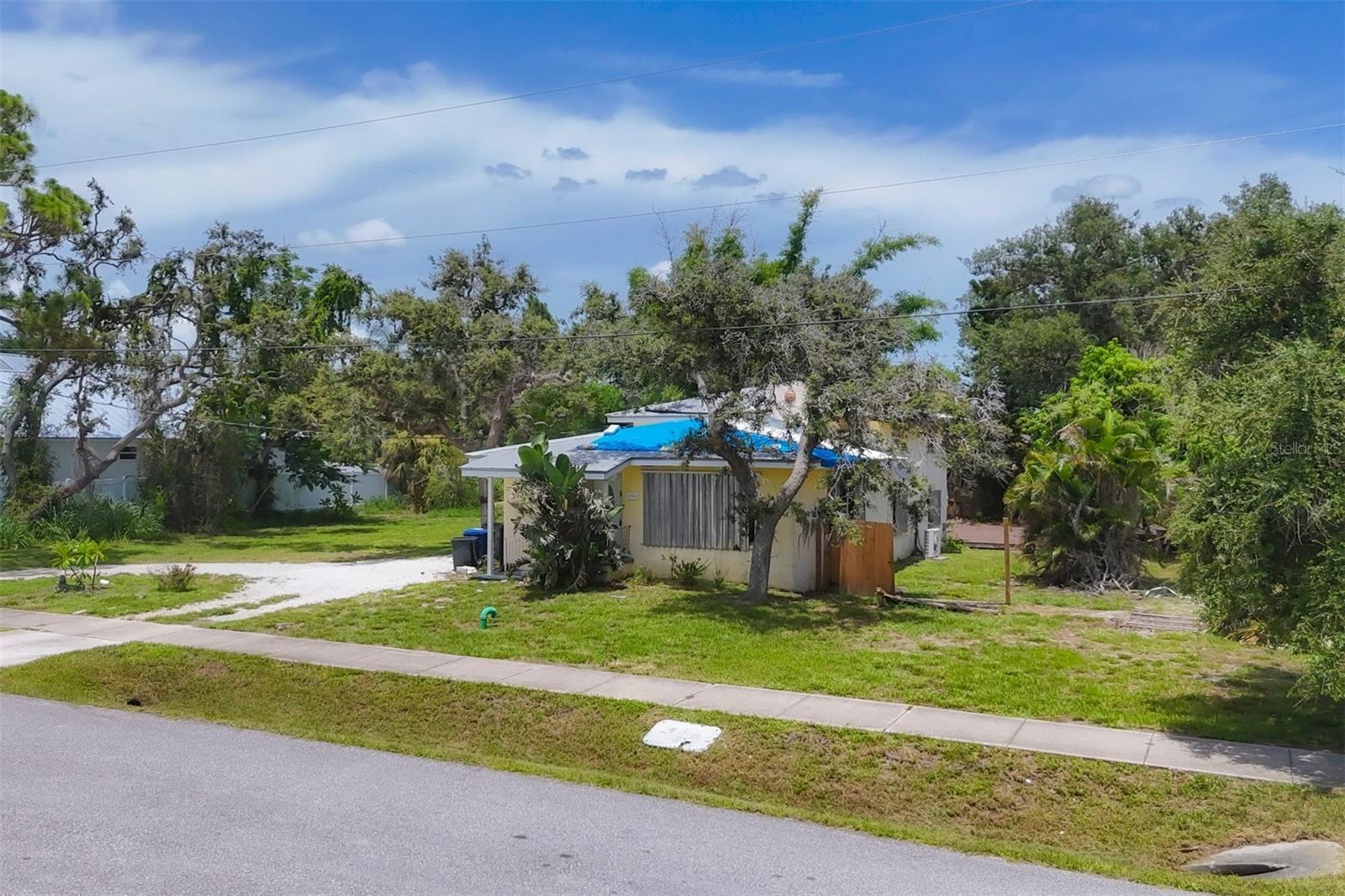 Image 8 of 22 For 275 Mango Street