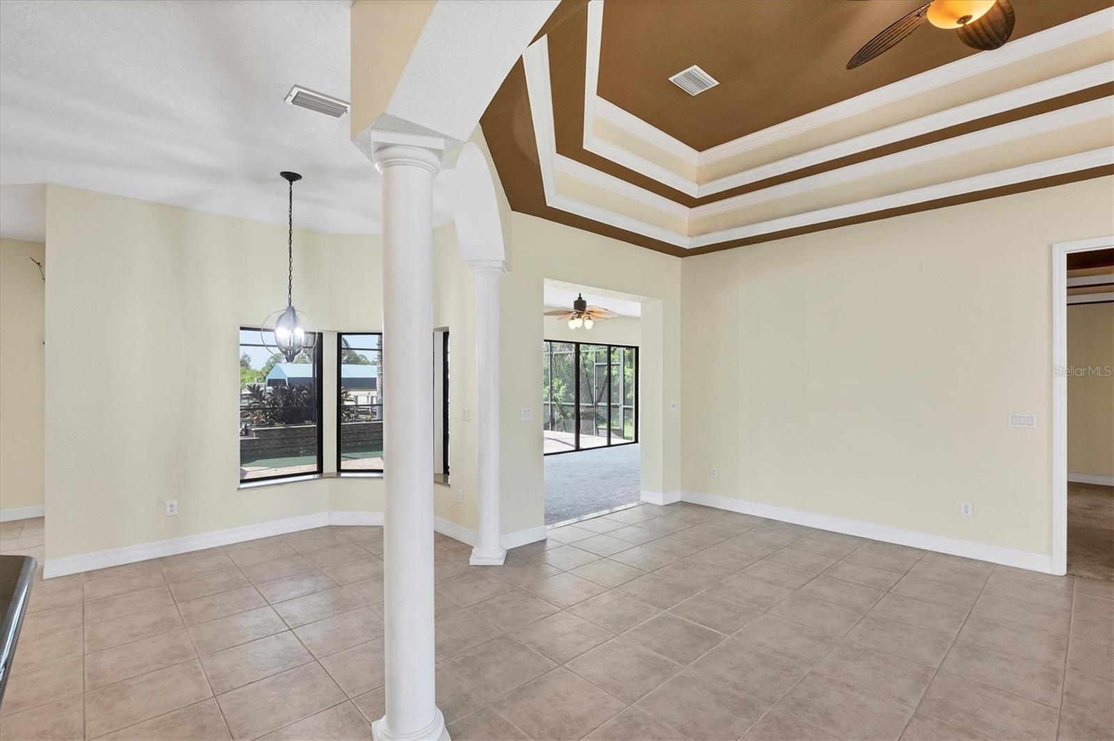 Image 10 of 45 For 14448 Edna Circle