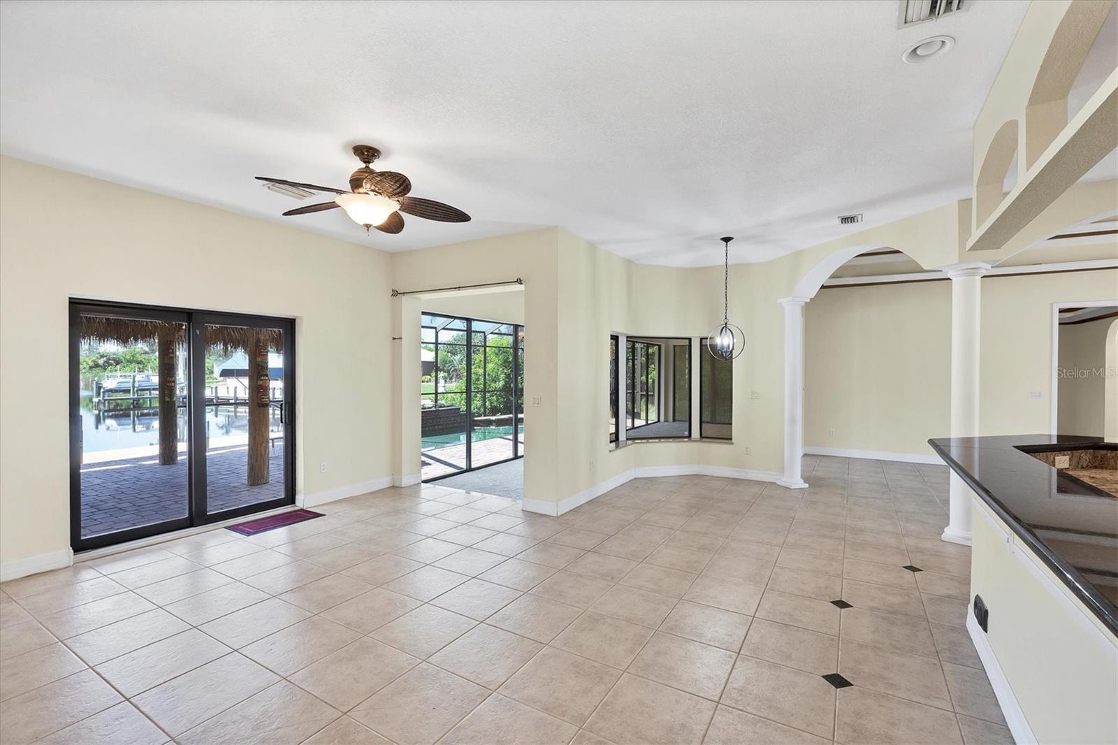 Image 16 of 45 For 14448 Edna Circle