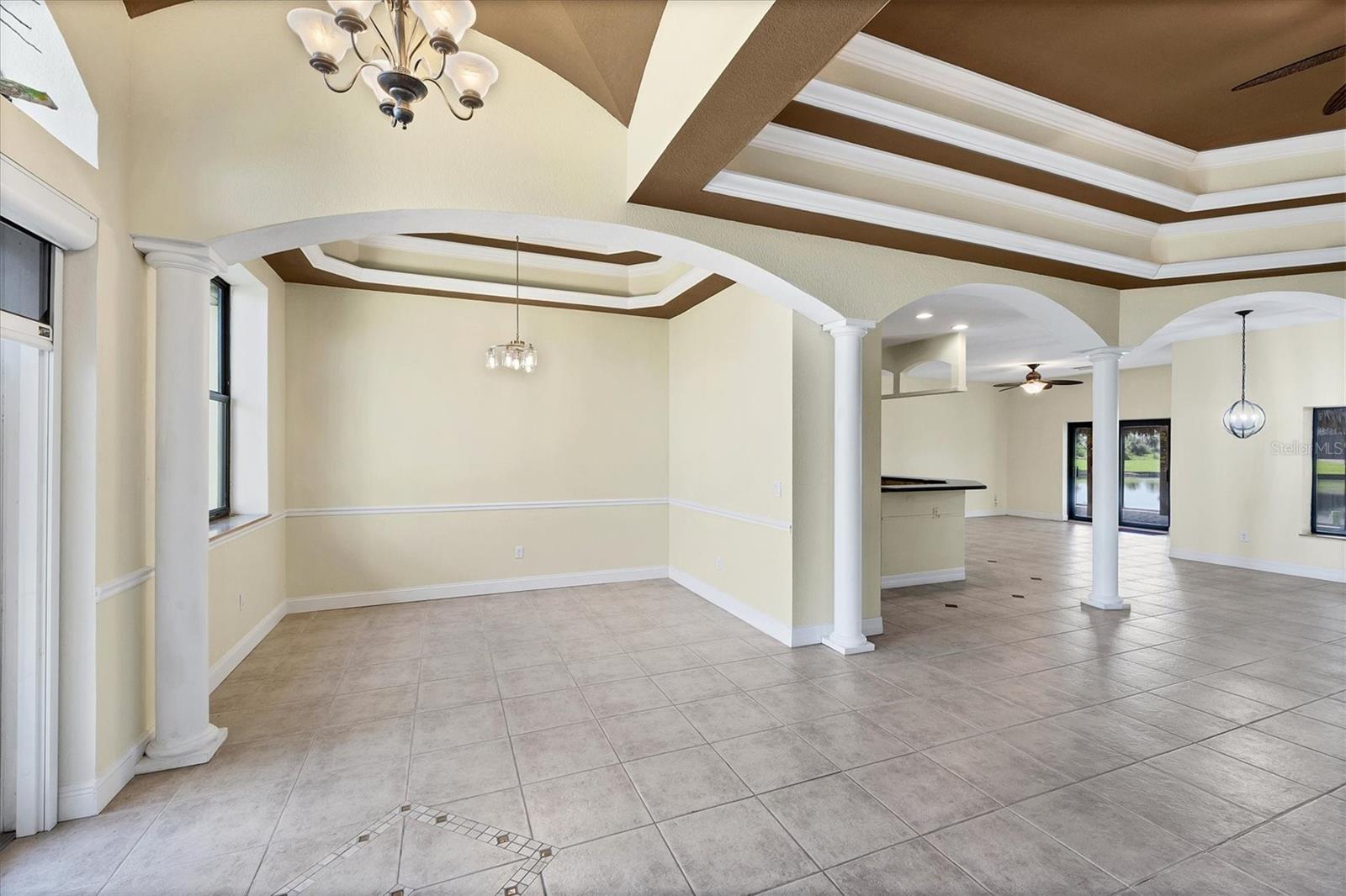 Image 8 of 45 For 14448 Edna Circle