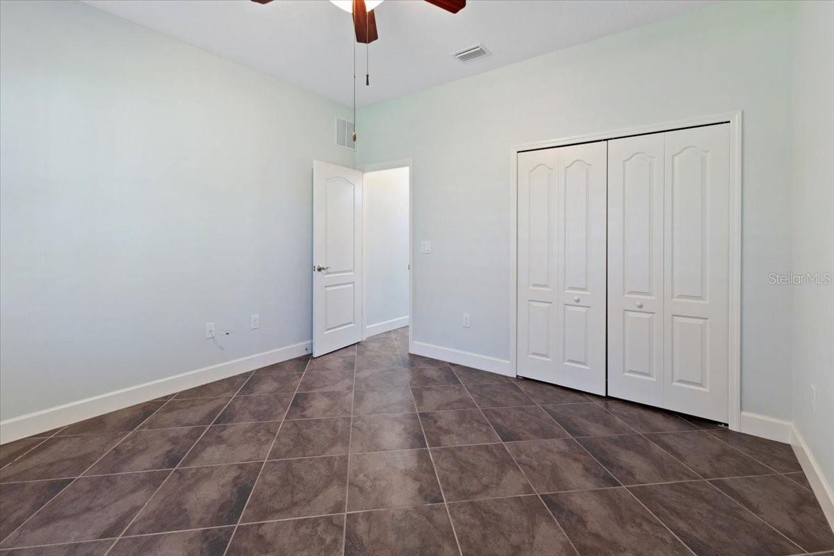 Image 39 of 80 For 576 Gadsen Street
