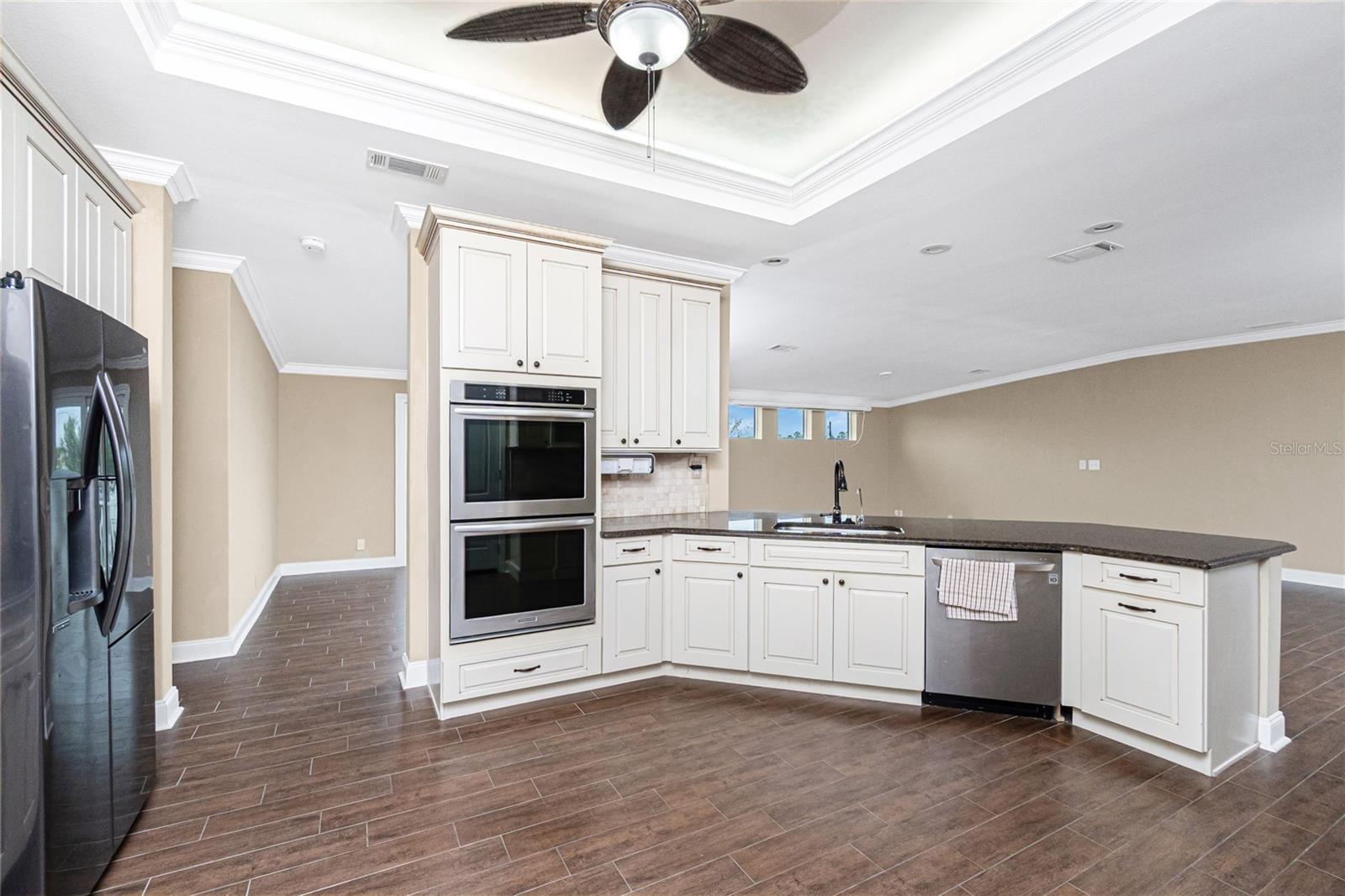 Image 13 of 72 For 9150 Pine Cove Drive