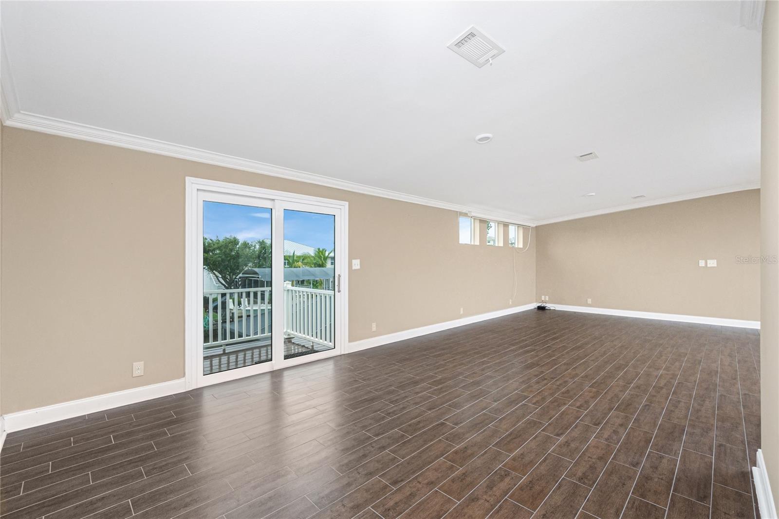 Image 15 of 72 For 9150 Pine Cove Drive